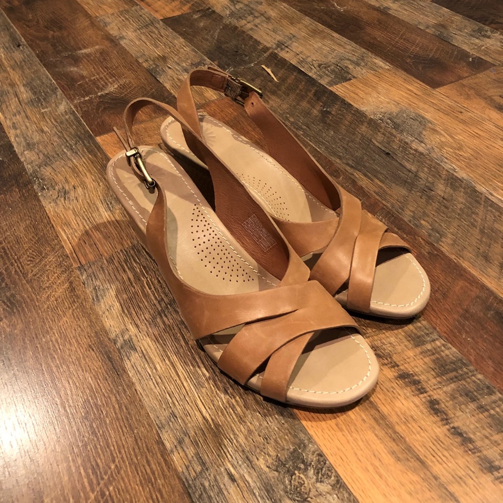 UGG Kenedy Slingback Wedge Heel Sandal